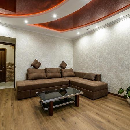 Kyivska Apartments 리비프 외부 사진