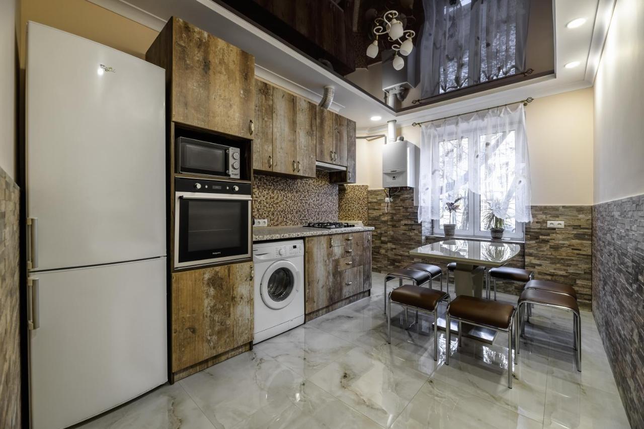 Kyivska Apartments 리비프 외부 사진