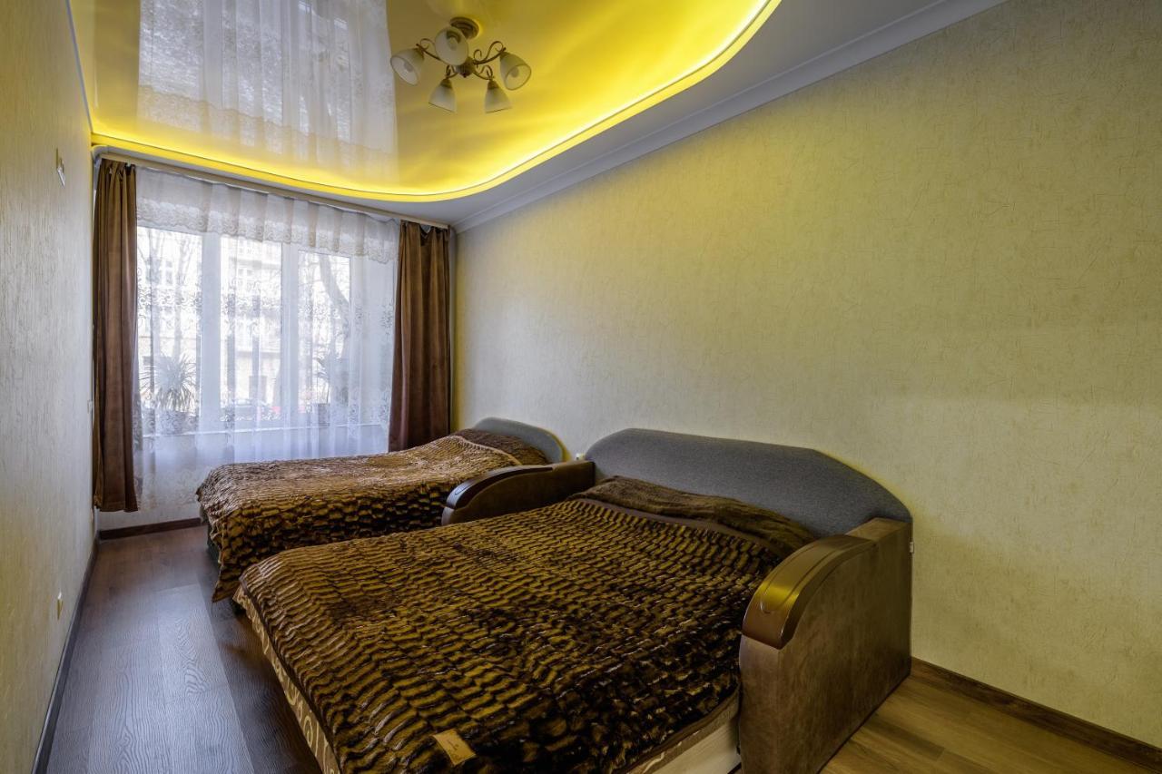 Kyivska Apartments 리비프 외부 사진